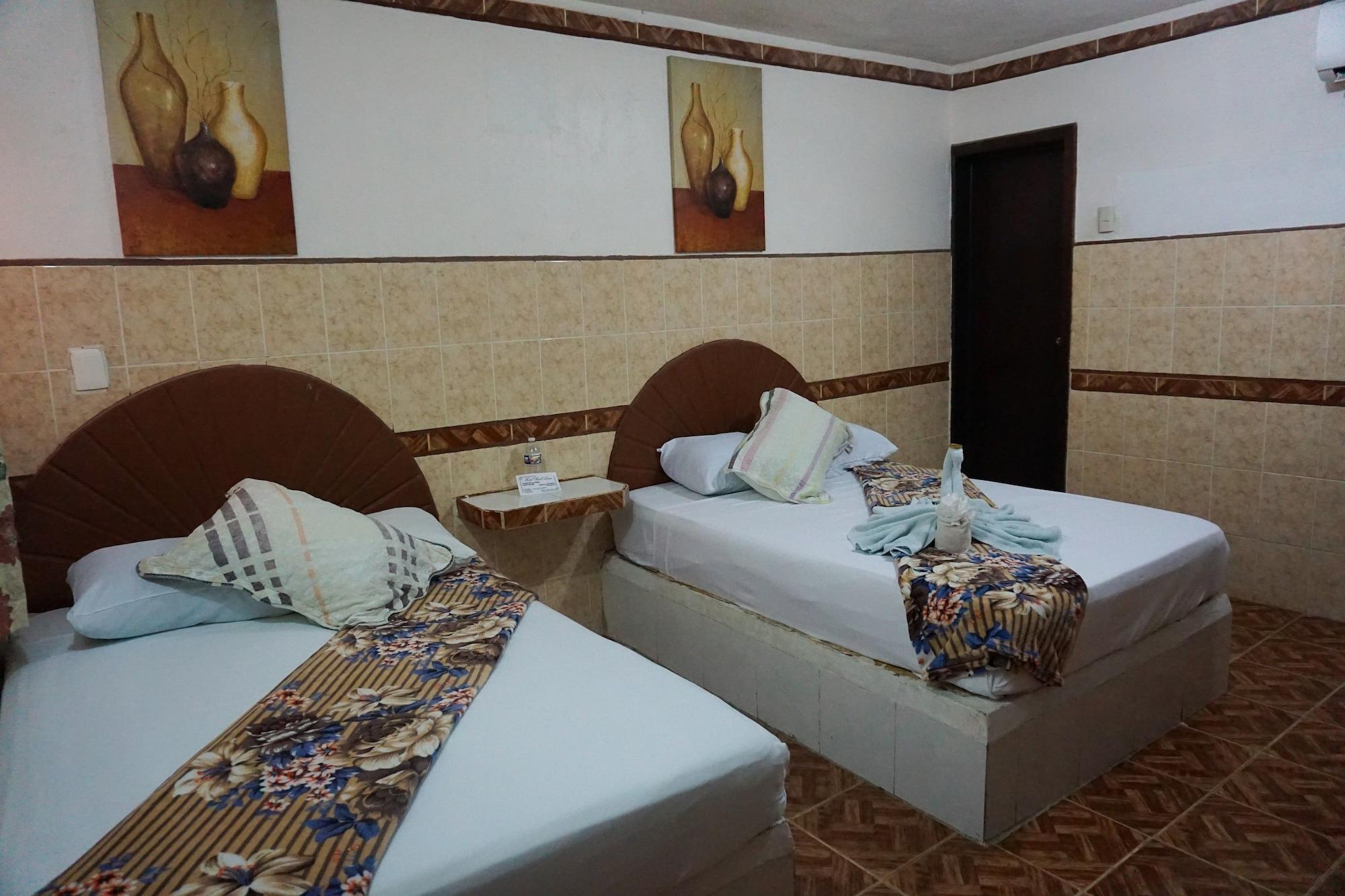 Hotel Real Azteca Chetumal Extérieur photo