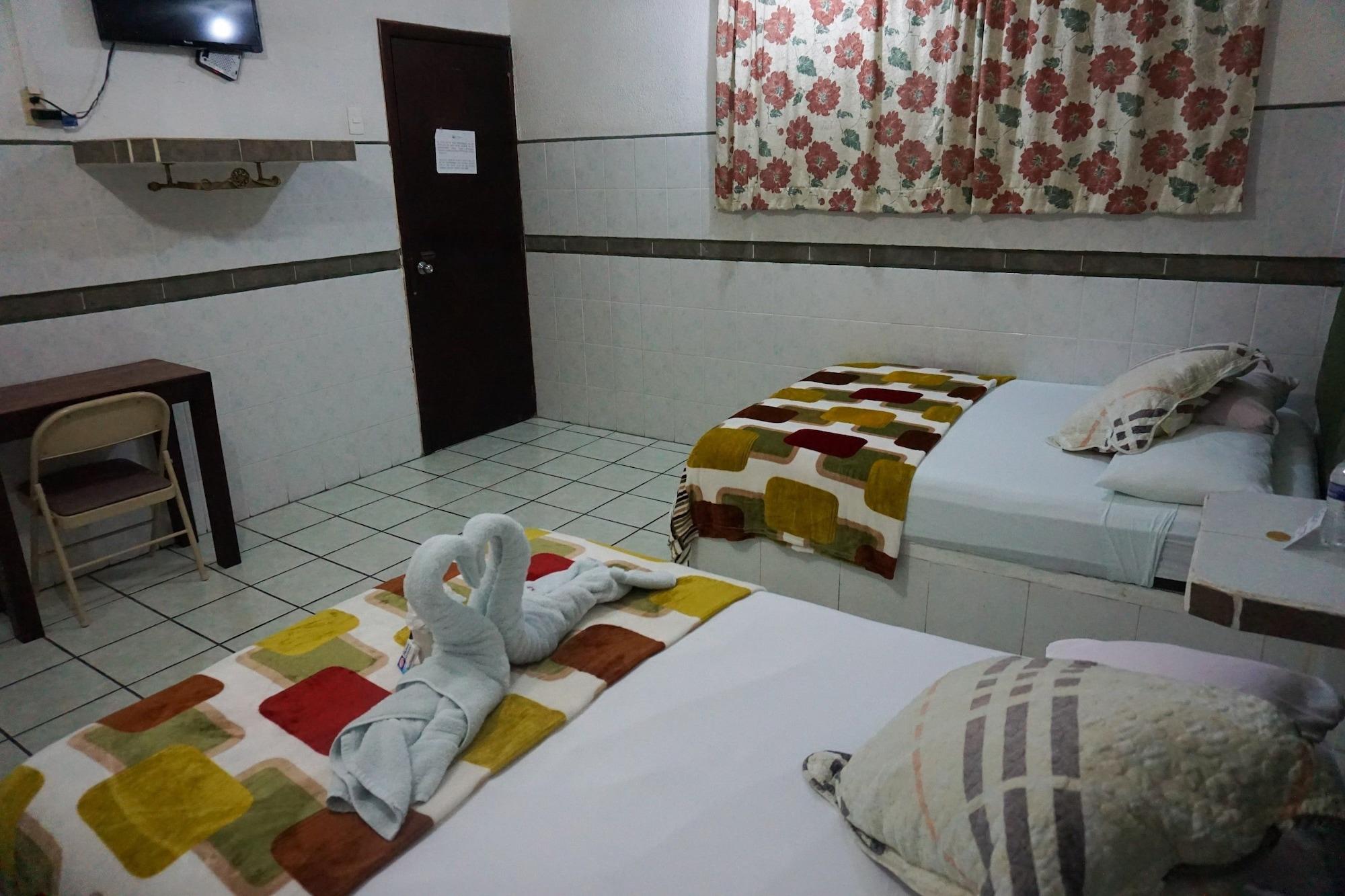 Hotel Real Azteca Chetumal Extérieur photo