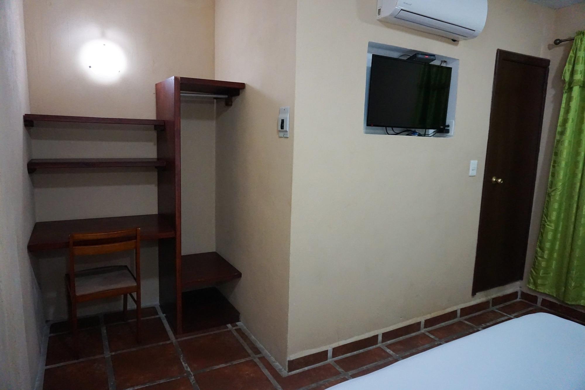 Hotel Real Azteca Chetumal Extérieur photo